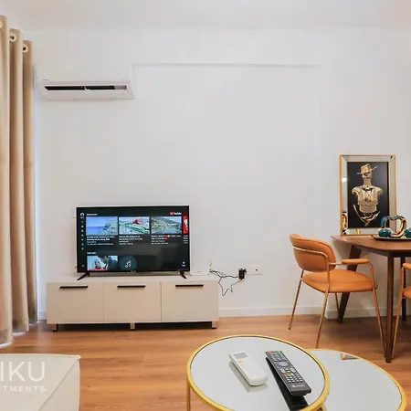 Miku - Lux 2bd At City Center Tirana
