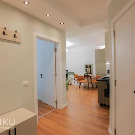 Miku - Lux 2bd At City Center Apartment Tirana